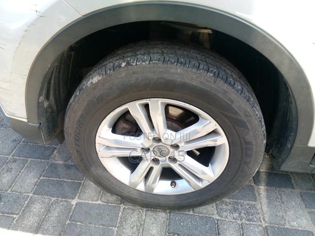 Geely Azkarra 2022 Silver