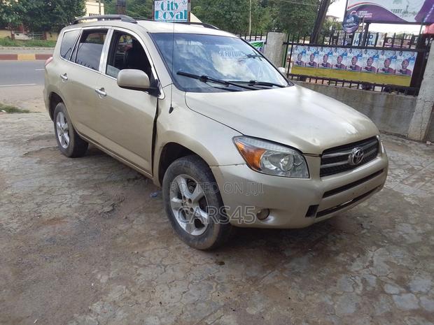 Toyota RAV4 2008 Beige