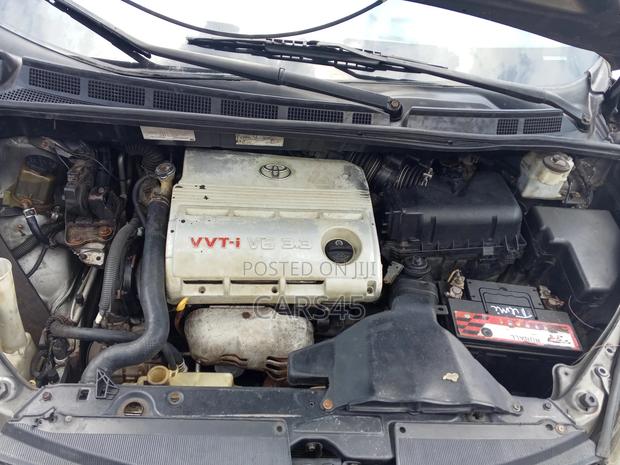 Toyota Sienna LE AWD 2005 Gray