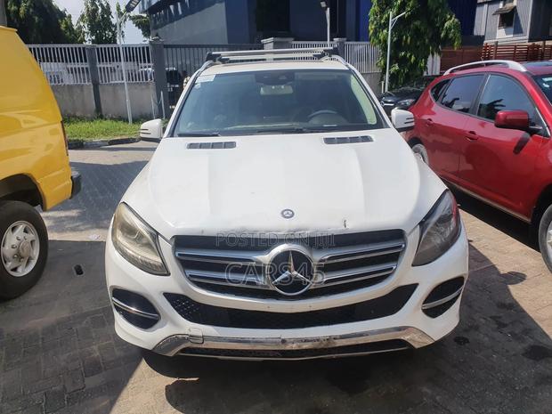 Mercedes-Benz GLE-Class 2016 White