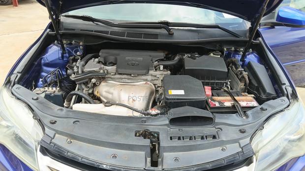 Toyota Camry 2016 Blue