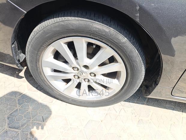 Toyota Corolla 2010 Gray