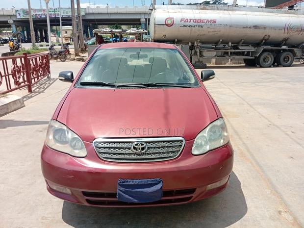 Toyota Corolla 2003 Red