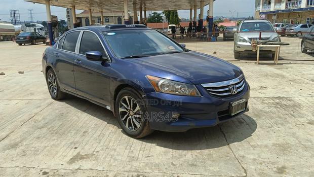 Honda Accord 2010 Blue
