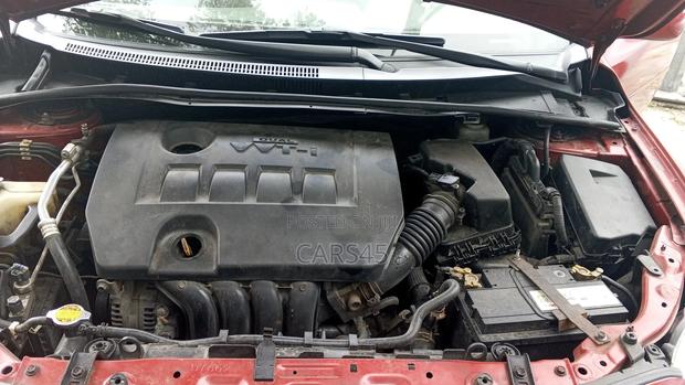 Toyota Corolla LE 4dr Sedan (1.8L 4cyl 4A) 2010 Red