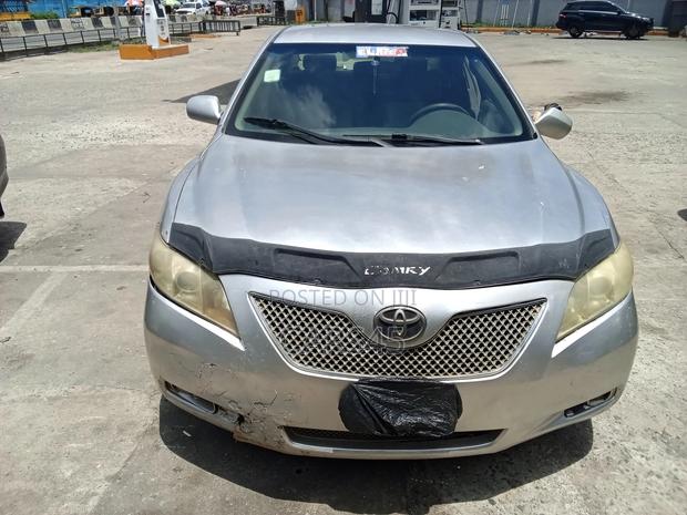 Toyota Camry 2008 Silver