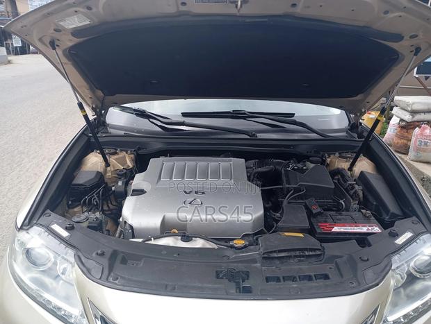 Lexus ES 350 FWD 2015 Gold