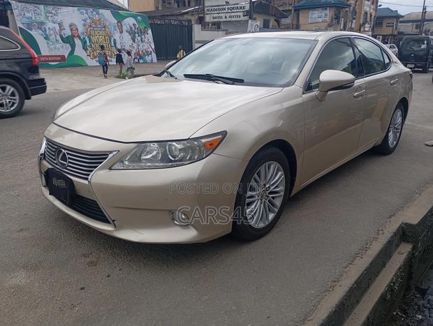 Lexus ES 350 FWD 2015 Gold