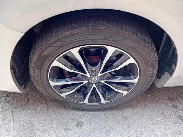 Toyota Corolla 2013 Silver