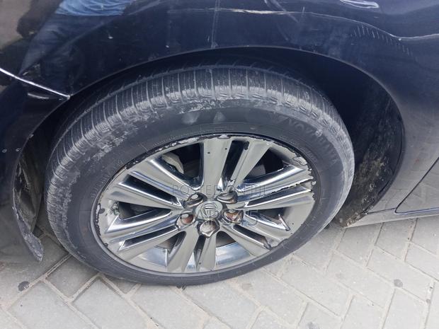 Lexus ES 2014 Black