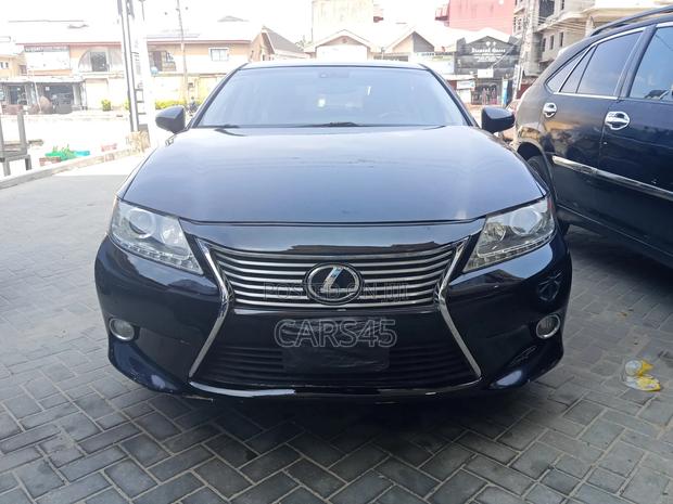 Lexus ES 2014 Black