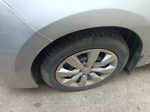 Toyota Corolla 2014 Silver