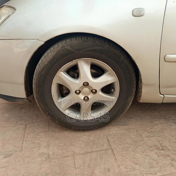 Toyota Corolla 2005 Blue