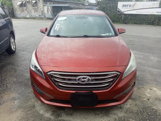Hyundai Sonata 2016 Red