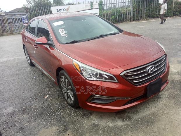 Hyundai Sonata 2016 Red