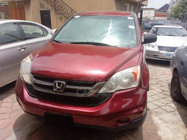 Honda CR-V 2011 Red