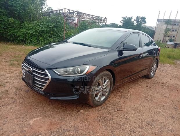 Hyundai Elantra 2017 Blue