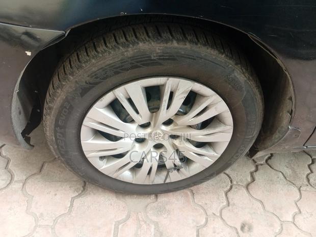 Toyota Matrix 2005 Black