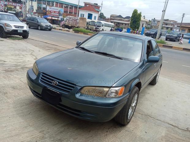 Toyota Camry 1998 Green