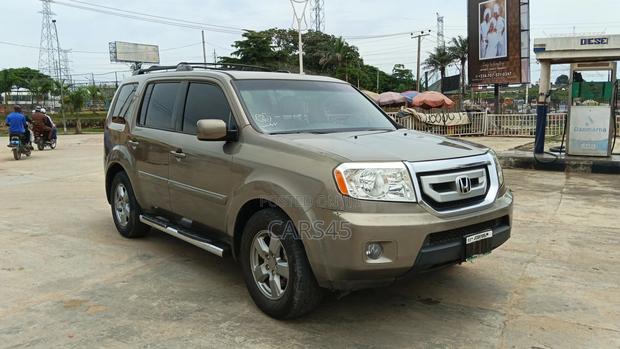 Honda Pilot 2010 Gold