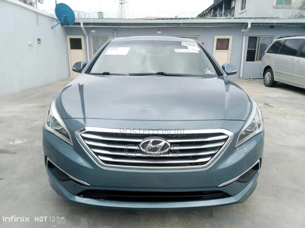 Hyundai Sonata 2017 Blue