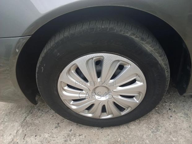 Toyota Camry 2004 Gray