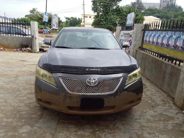Toyota Camry 2009 Gray