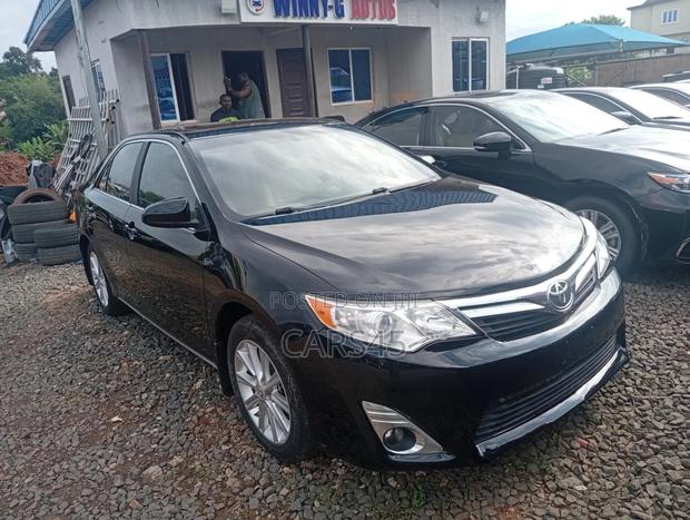 Toyota Camry 2013 Black
