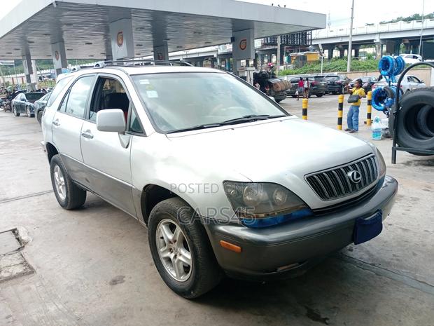Lexus RX 2000 Silver