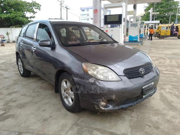 Toyota Matrix 2006 Gray