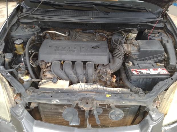 Toyota Matrix 2006 Gray