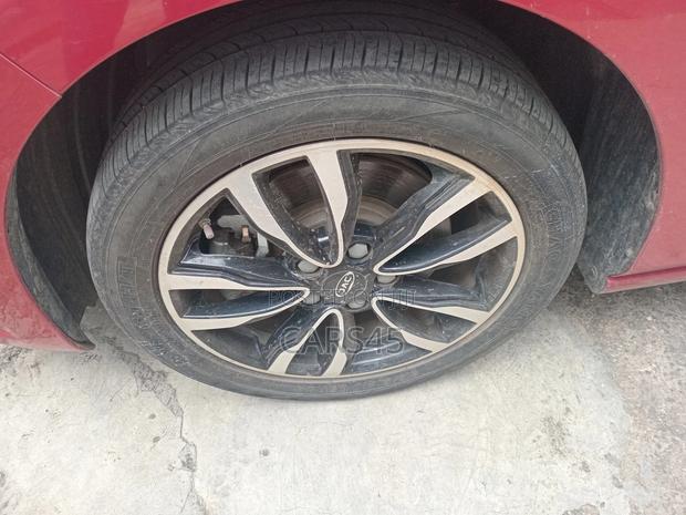 JAC J7 2022 Red