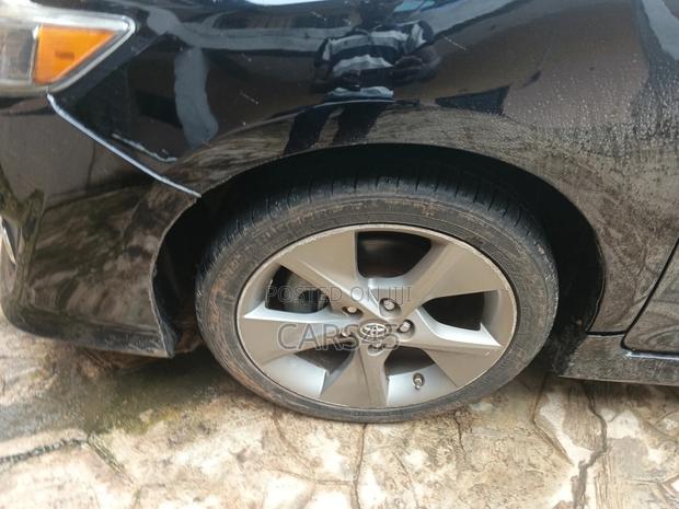 Toyota Camry 2013 Black