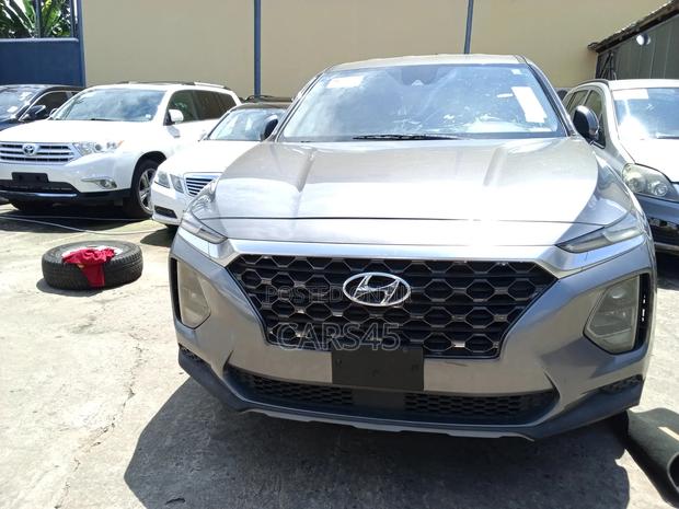 Hyundai Santa Fe SE 2.4 AWD 2019 Gray