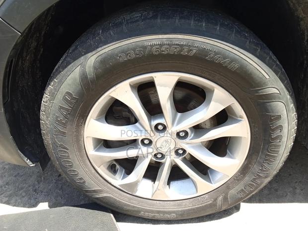 Hyundai Santa Fe SE 2.4 AWD 2019 Gray