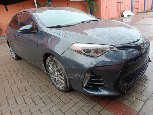 Toyota Corolla 2016 Blue