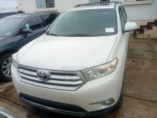 Toyota Highlander 2011 White
