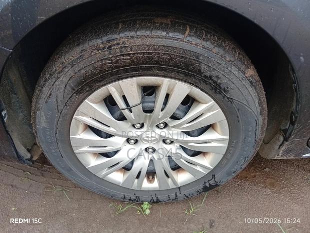 Toyota Camry 2014 Gray