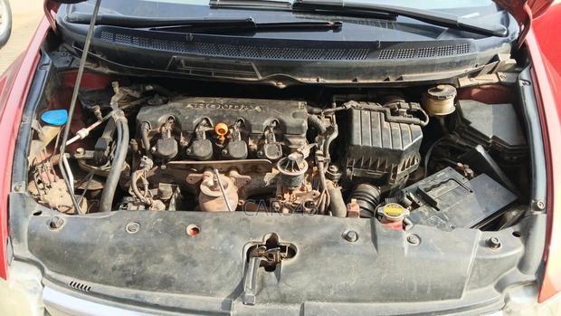 Honda Civic 2006 Red