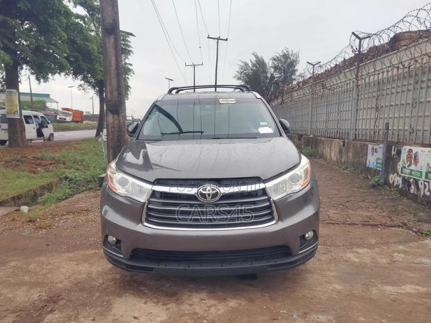 Toyota Highlander 2014 Gray