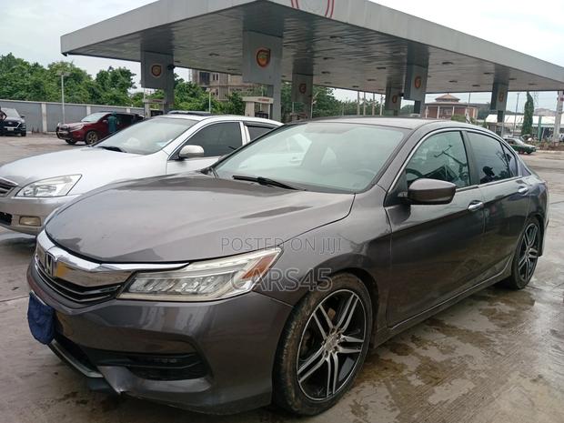 Honda Accord 2017 Gray