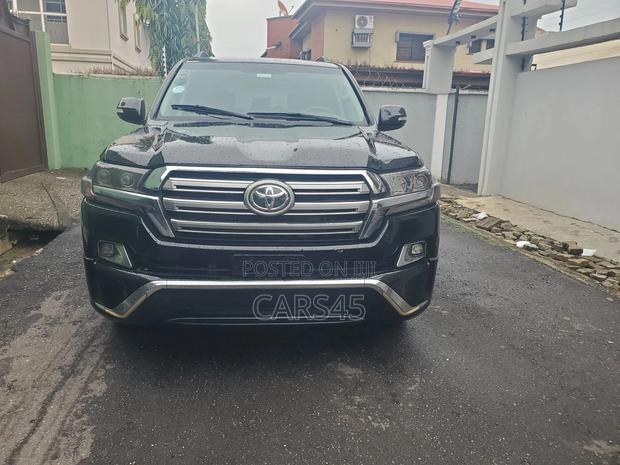 Toyota Land Cruiser 4.0 V6 GX 2011 Black