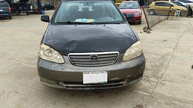 Toyota Corolla 2005 Black