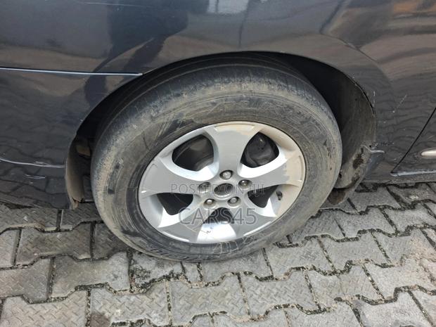 Kia Rondo 2007 Gray