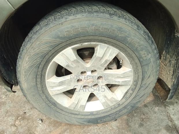 Nissan Pathfinder XE 4x4 2005 Gray