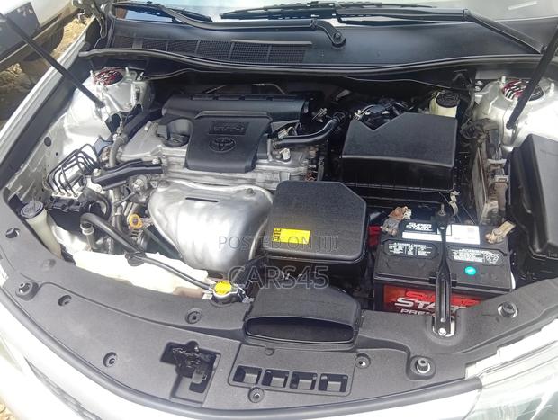 Toyota Camry 2014 Silver