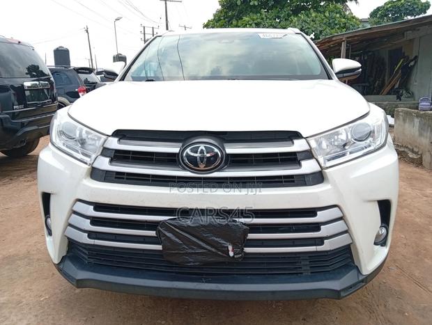 Toyota Highlander XLE 2017 White