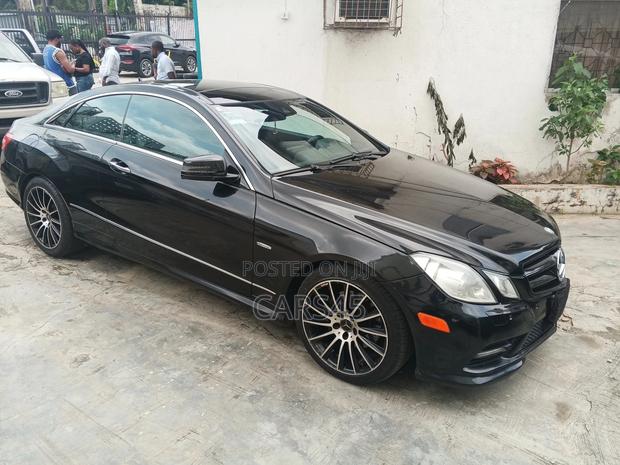 Mercedes-Benz E-Class 2012 Black