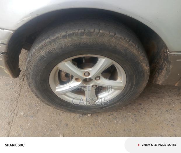 Toyota Sienna 2001 Silver