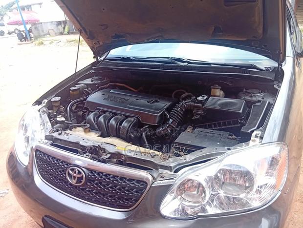 Toyota Corolla 2007 Gray